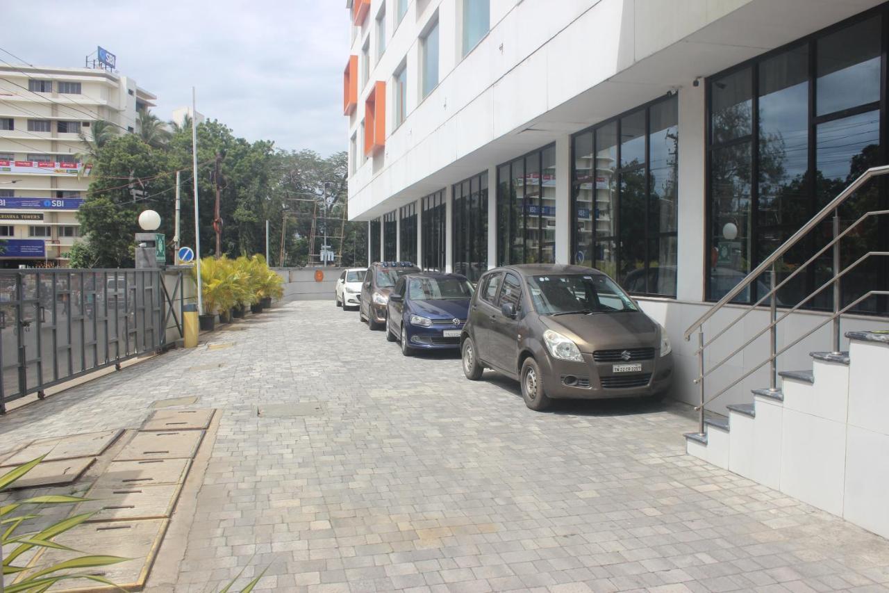 Zone By The Park Coimbatore Exterior photo